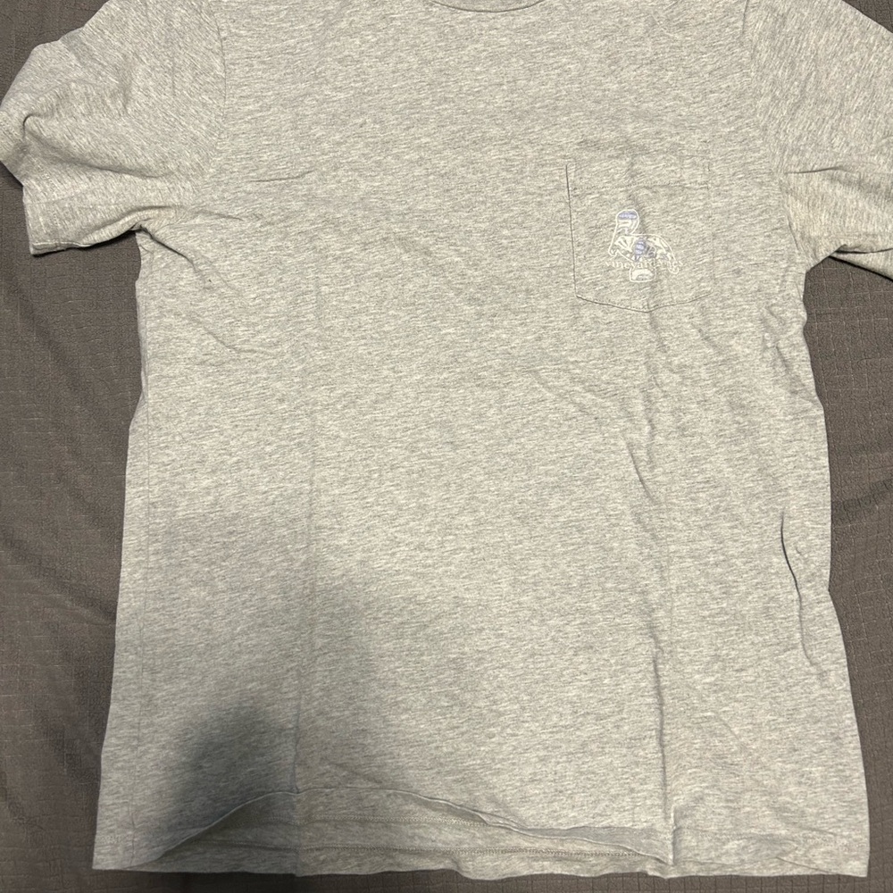 Vineyard Vines Gray Short Sleeve Tee